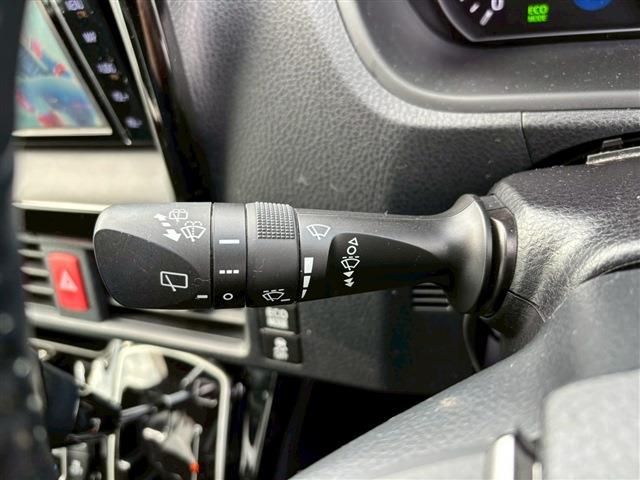 TOYOTA NOAH 2019 Image 31