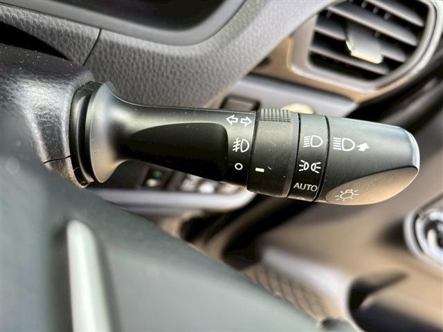 TOYOTA NOAH 2019 Image 31