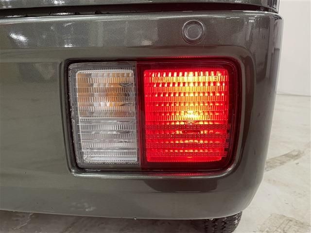 SUZUKI EVERY VAN 4WD 2023 Image 31