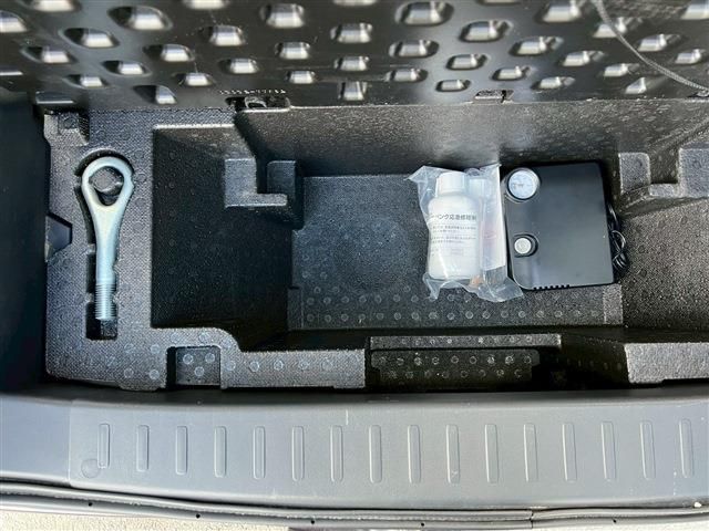 DAIHATSU MOVE CUSTOM 2012 Image 31