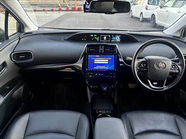 TOYOTA PRIUS 2019 Image 31