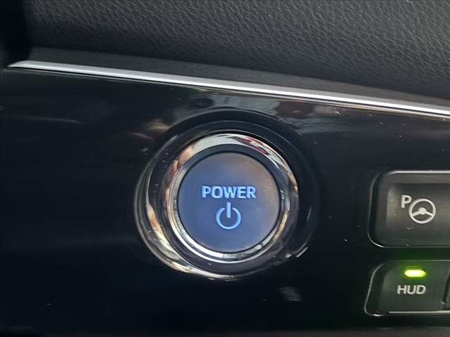TOYOTA PRIUS 2019 Image 31