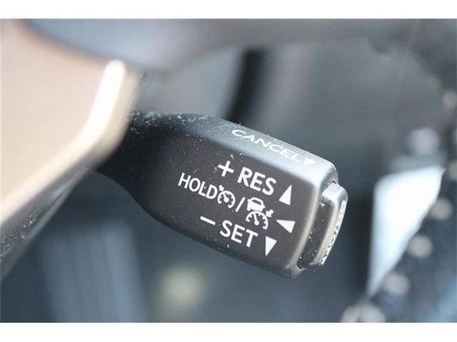 TOYOTA LEXUS IS300H 2017 Image 31