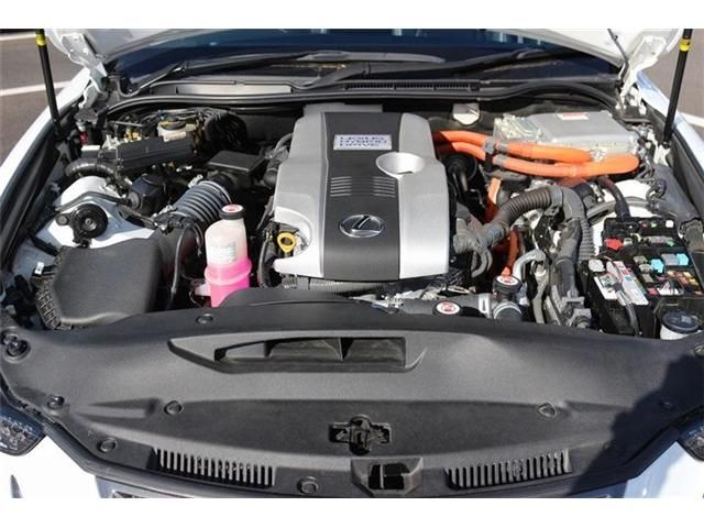 TOYOTA LEXUS IS300H 2017 Image 31