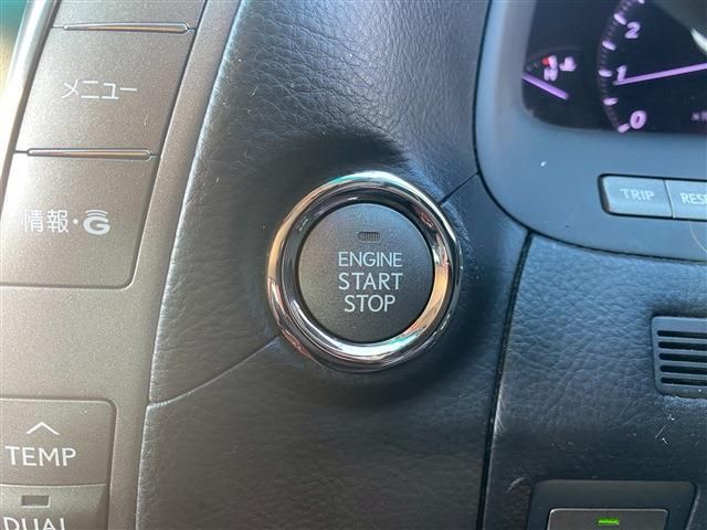 TOYOTA LEXUS LS460 2008 Image 31