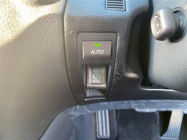 TOYOTA LEXUS LS460 2008 Image 31