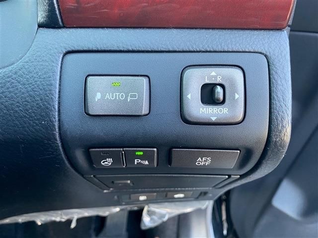 TOYOTA LEXUS LS460 2008 Image 31