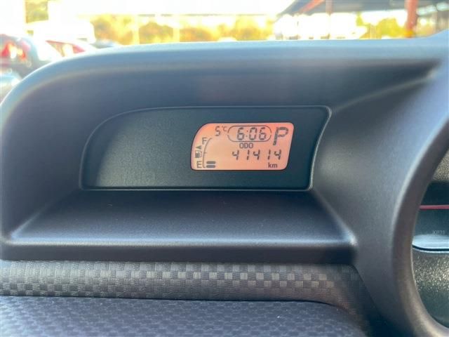 TOYOTA SPADE 2013 Image 31