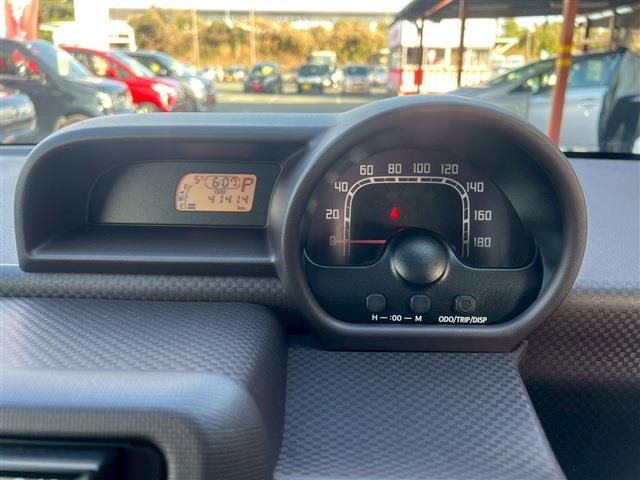 TOYOTA SPADE 2013 Image 31