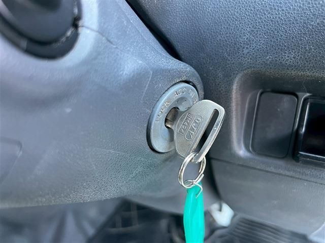 DAIHATSU HIJET TRUCK 2012 Image 31