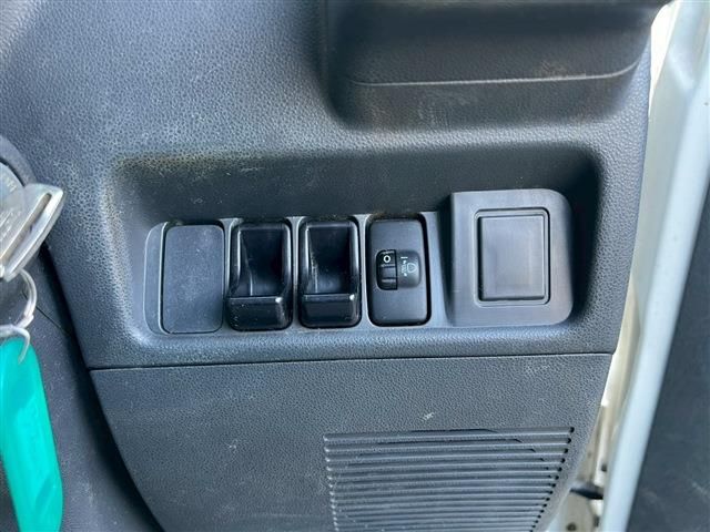 DAIHATSU HIJET TRUCK 2012 Image 31