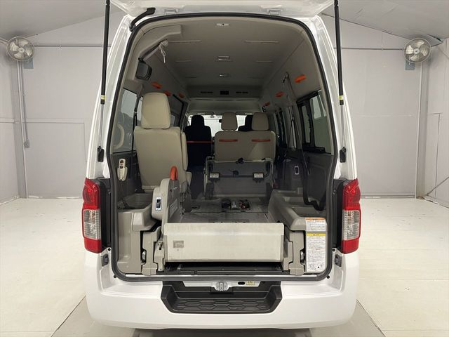 NISSAN NV350 CARAVAN 2019 Image 31