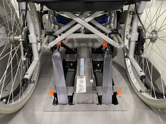 NISSAN NV350 CARAVAN 2019 Image 31