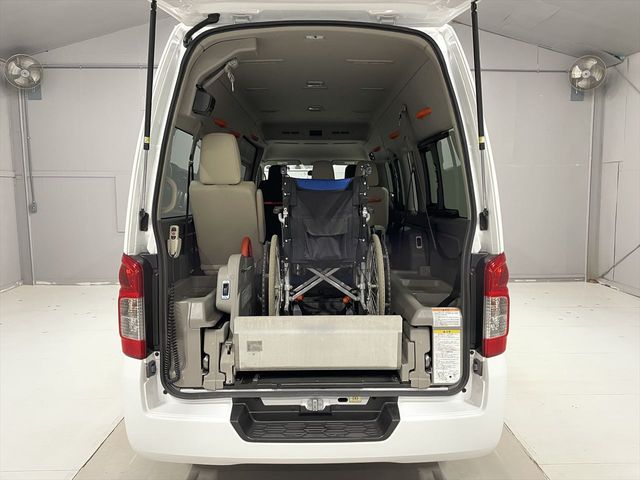 NISSAN NV350 CARAVAN 2019 Image 31