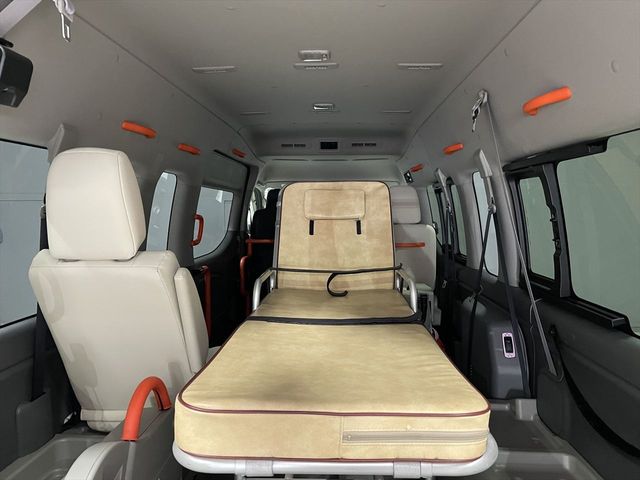 NISSAN NV350 CARAVAN 2019 Image 31