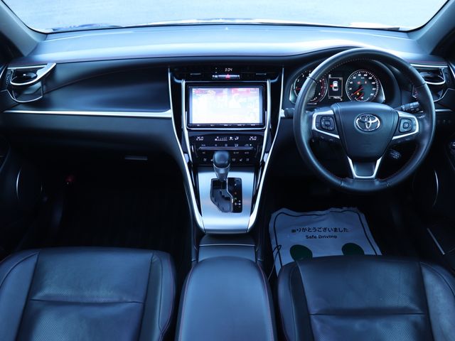 TOYOTA HARRIER 2WD 2017 Image 31