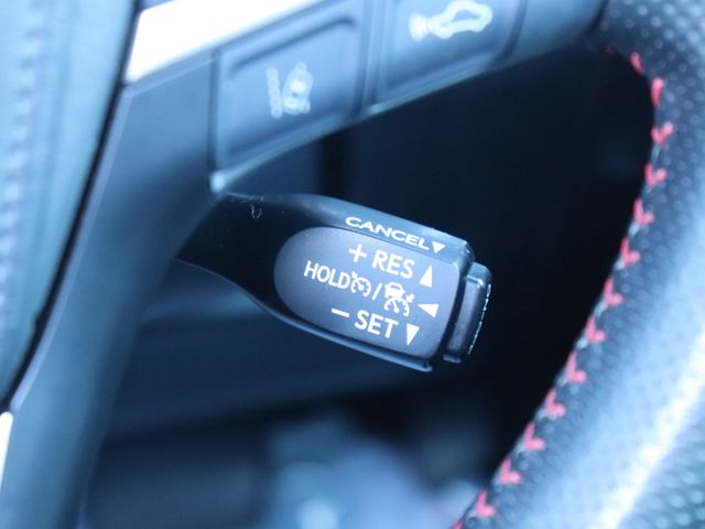 TOYOTA HARRIER 2WD 2017 Image 31