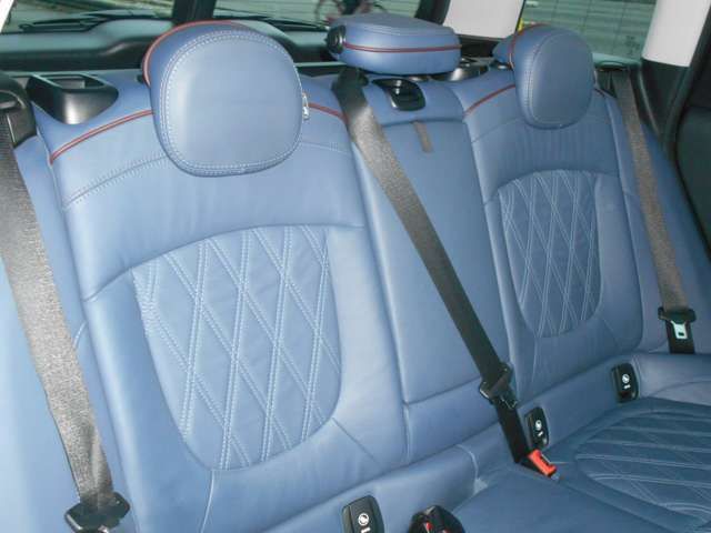 BMW MINI COOPER S CL 2018 Image 31