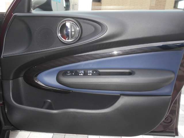 BMW MINI COOPER S CL 2018 Image 31