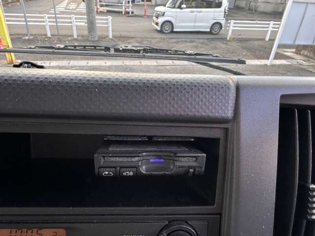 ISUZU ELF 2012 Image 31