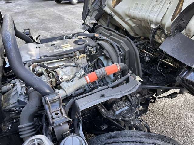 ISUZU ELF 2012 Image 31