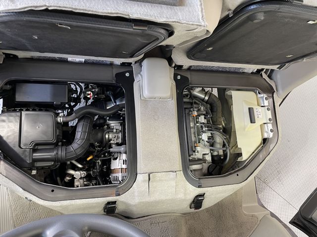 SUZUKI EVERY WAGON 2022 Image 31