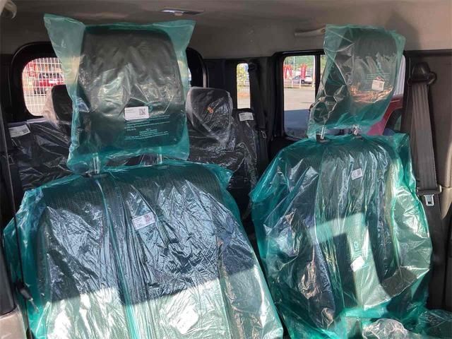 SUZUKI JIMNY NOMADE 2025 Image 31