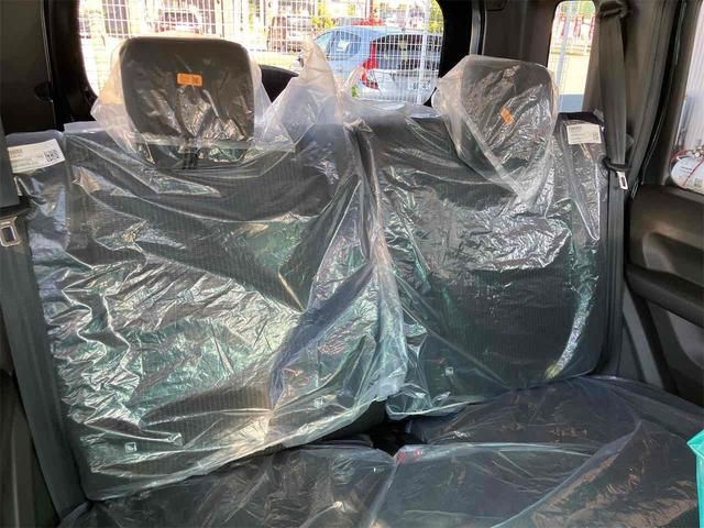 SUZUKI JIMNY NOMADE 2025 Image 31