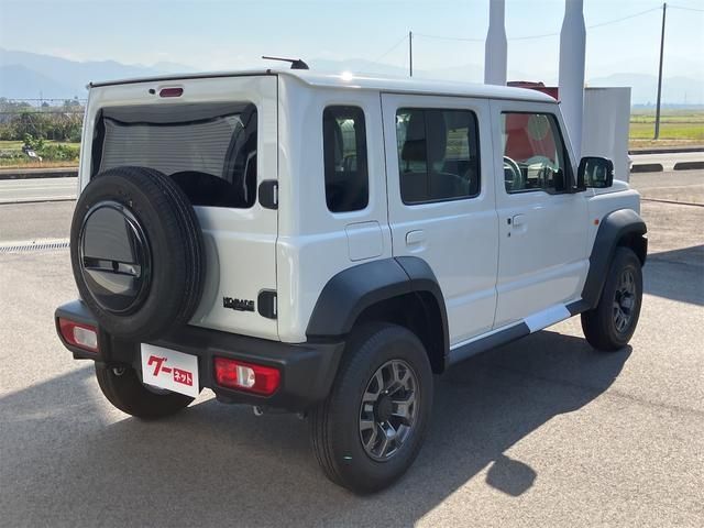 SUZUKI JIMNY NOMADE 2025 Image 31