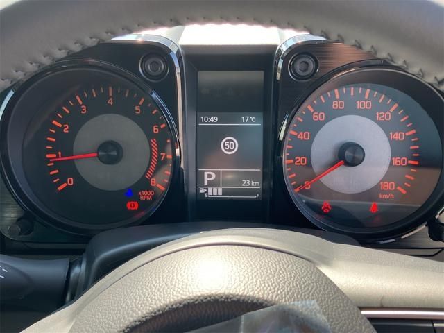 SUZUKI JIMNY NOMADE 2025 Image 31