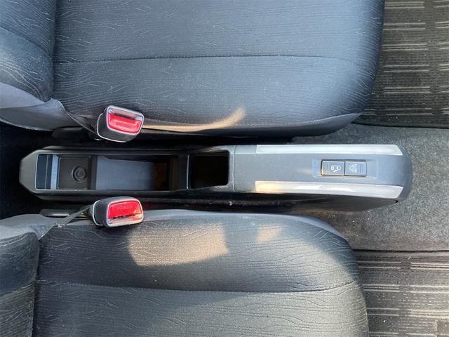 DAIHATSU TANTO EXE CUSTOM 4WD 2010 Image 31