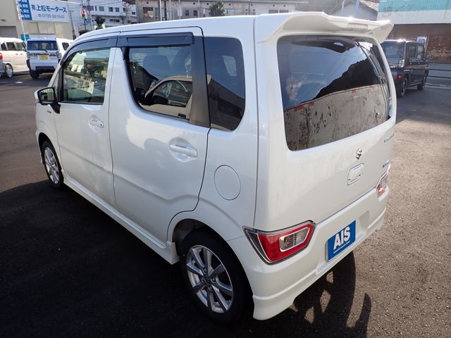 SUZUKI WAGON R 2017 Image 31