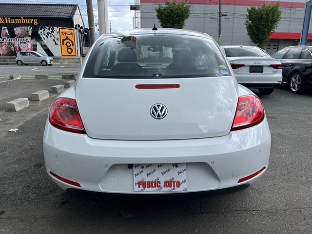 VOLKSWAGEN THE BEETL 2015 Image 31