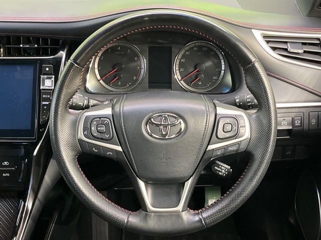 TOYOTA HARRIER 2WD 2017 Image 31