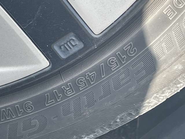 TOYOTA PRIUS 2017 Image 31