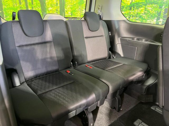 NISSAN SERENA  S-HYBRID 2017 Image 31