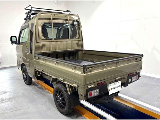DAIHATSU HIJET TRUCK 4WD 2023 Image 31