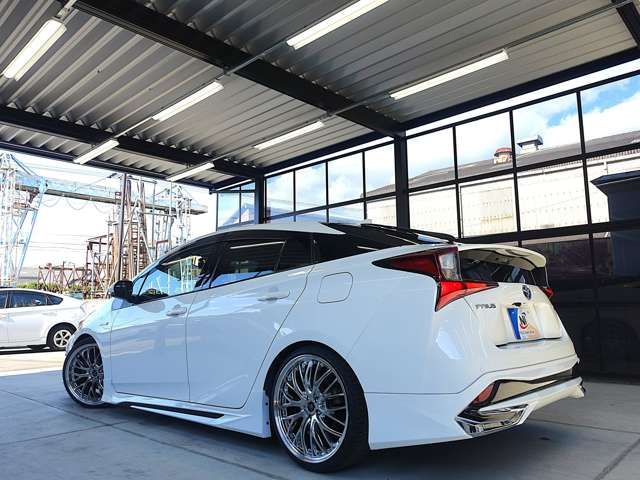 TOYOTA PRIUS 2020 Image 31