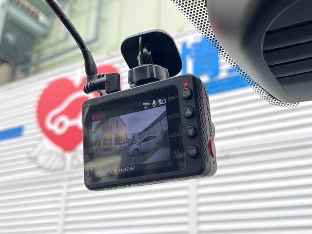 NISSAN NOTE 2017 Image 31