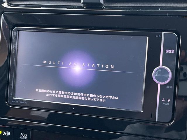 TOYOTA PRIUS 2018 Image 31