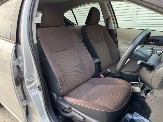 TOYOTA AQUA 2013 Image 31