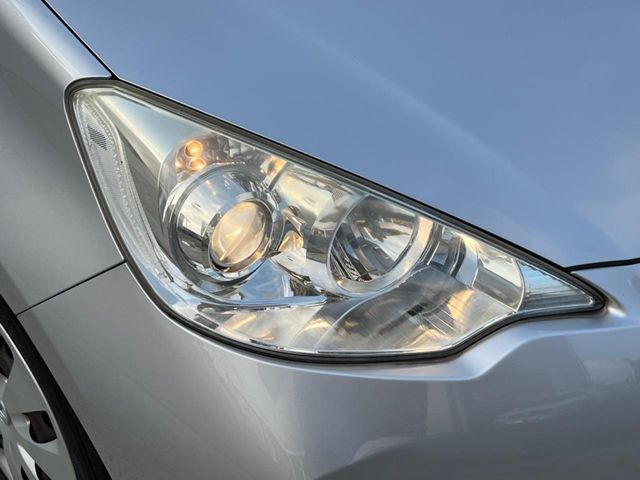 TOYOTA AQUA 2013 Image 31