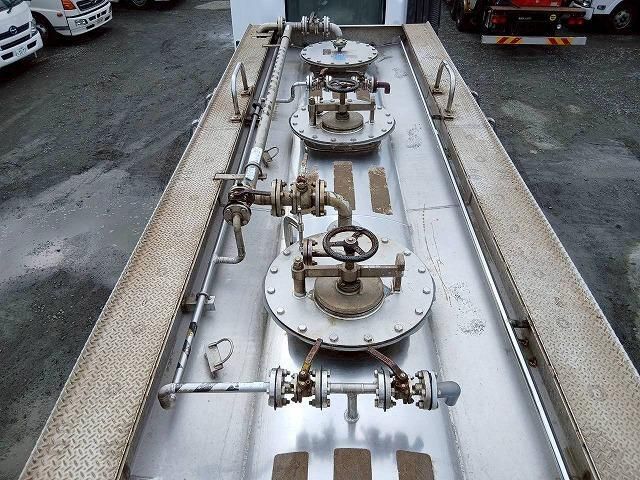 HINO PROFIA 2007 Image 31