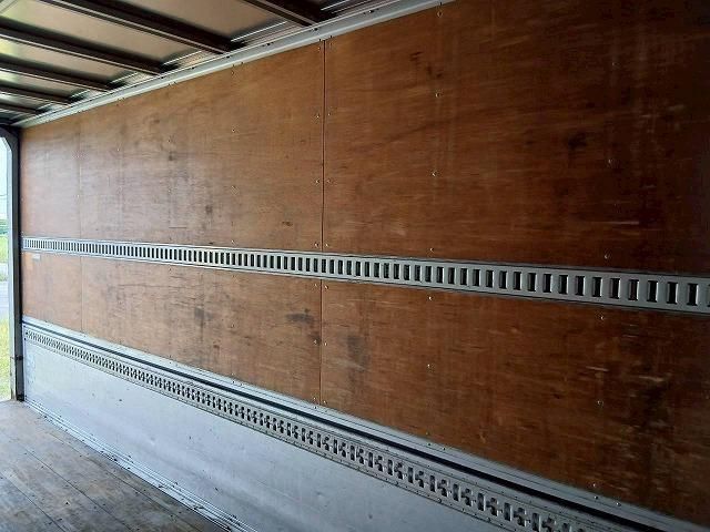 ISUZU FORWARD 2012 Image 31