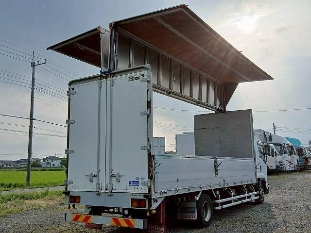 ISUZU FORWARD 2012 Image 31