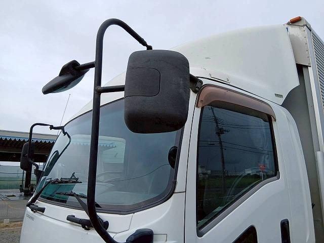 ISUZU FORWARD 2012 Image 31