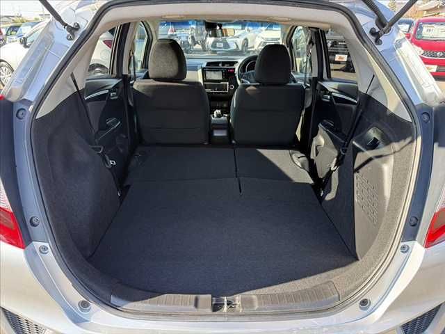 HONDA FIT HYBRID 2013 Image 31