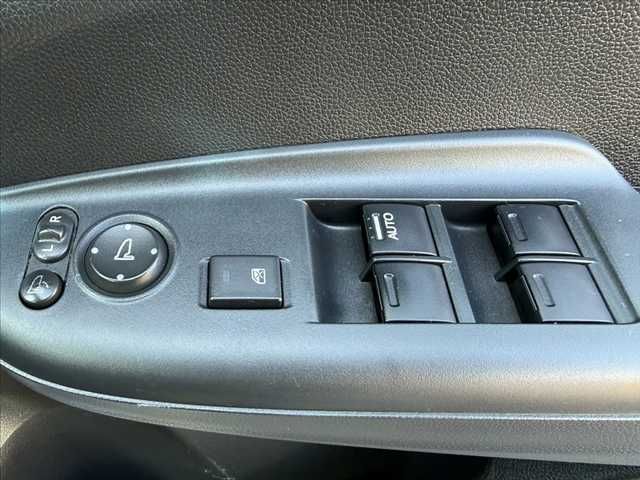 HONDA FIT HYBRID 2013 Image 31