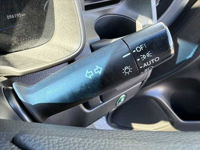 HONDA FIT HYBRID 2013 Image 31