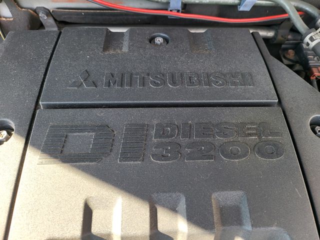 MITSUBISHI PAJERO WAGON 2000 Image 31